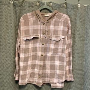 SO plaid long sleeve hooded button up plaid shirt size medium